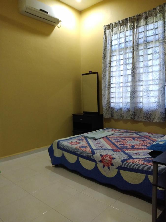 Davallia Homestay Dungun Exterior photo