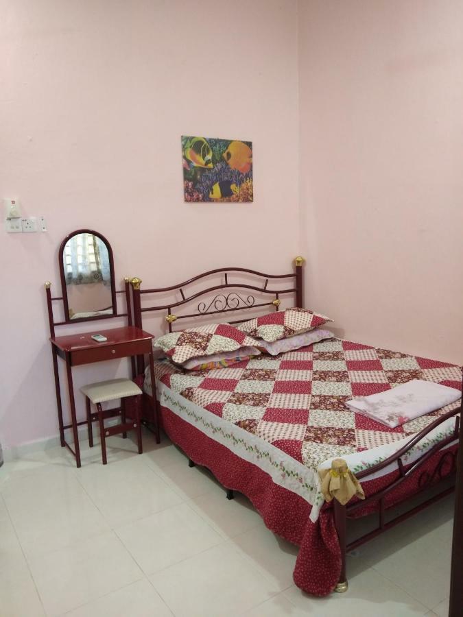 Davallia Homestay Dungun Exterior photo